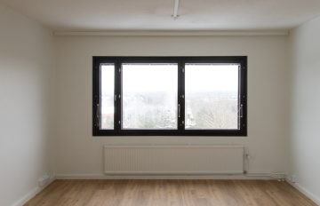 Juhana-herttuan_tie_7_asunnon_ikkuna