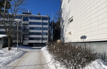 Kontulankaari_12_pihatie