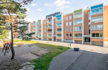 Svanstrominkuja_1_taloa_1